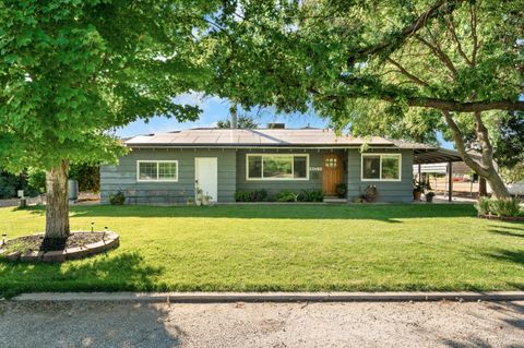 Photo of 23488 Salt Creek Road, Red Bluff, CA 96080 (MLS # 25-3854)