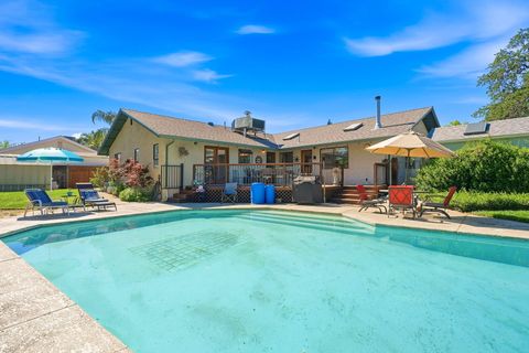 Photo of 4000 Meander Drive, Redding, CA 96001 (MLS # 26-1332)