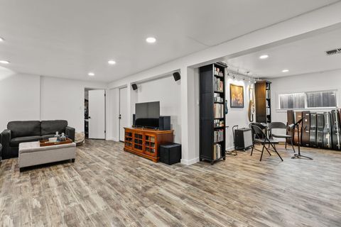 Photo of 2565 North Street, Redding, CA 96001 (MLS # 26-215)