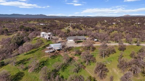 Photo of 15857 Bolo Court, Red Bluff, CA 96080 (MLS # 26-399)