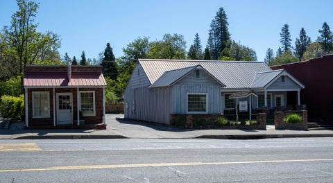 Photo of 611 Main Street, Weaverville, CA 96093 (MLS # 26-2343)