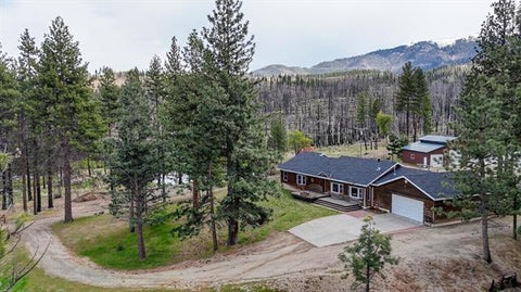 Photo of 469600 Amesbury Drive, Susanville, CA 96130 (MLS # 26-5577)
