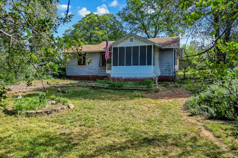 Photo of 1729 Deer Creek Road, Shasta Lake, CA 96019 (MLS # 26-2310)