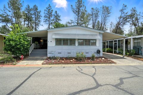 Photo of 3304 Shasta Dam Boulevard, Shasta Lake, CA 96019 (MLS # 25-2973)