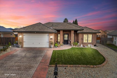 Photo of 18994 Compass Drive, Cottonwood, CA 96022 (MLS # 26-385)