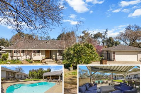 Photo of 14560 Warren Avenue, Red Bluff, CA 96080 (MLS # 26-997)