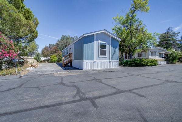 821 SAINT MARKS ST, REDDING, CA 96003 - Image bdee6d454a46c8fce37cdbbb40948d87/2837123843