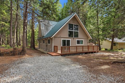 Photo of 33829 Constellation Drive, Shingletown, CA 96088 (MLS # 26-2637)