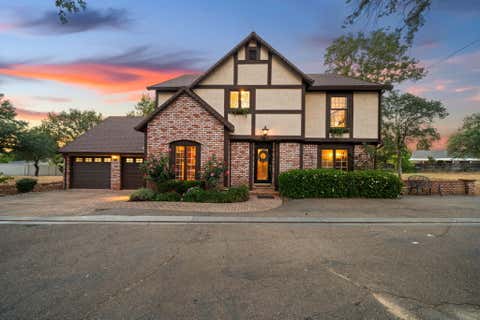 Photo of 2990 Forest Hills Drive, Redding, CA 96002 (MLS # 26-3170)