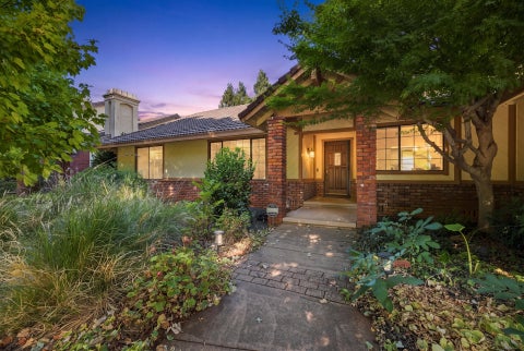 Photo of 891 Sunriver Lane, Redding, CA 96001 (MLS # 26-4584)