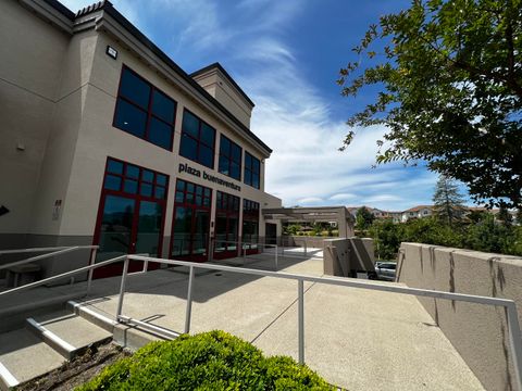 Photo of 1335 Buenaventura Boulevard #Suite 106, Redding, CA 96001 (MLS # 25-2494)