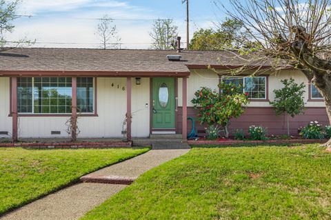 Photo of 4160 Travona Court, Redding, CA 96001 (MLS # 26-1030)