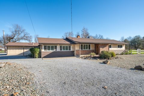 Photo of 8877 Midview Drive, Palo Cedro, CA 96073 (MLS # 26-29)