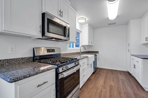 Photo of 20534 Ontario Avenue, Burney, CA 96013 (MLS # 25-5417)