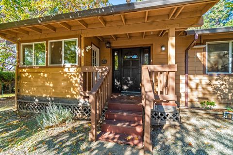 Photo of 28449 Whippoorwill Circle, Shingletown, CA 96088 (MLS # 25-4985)