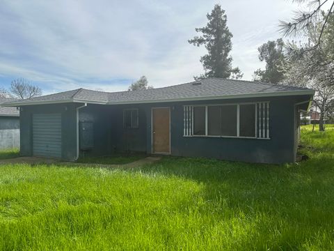 Photo of 12079 Alta Vista Court, Red Bluff, CA 96080 (MLS # 26-700)