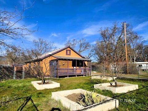 Photo of 134 W Humboldt Street, Hayfork, CA 96041 (MLS # 26-177)