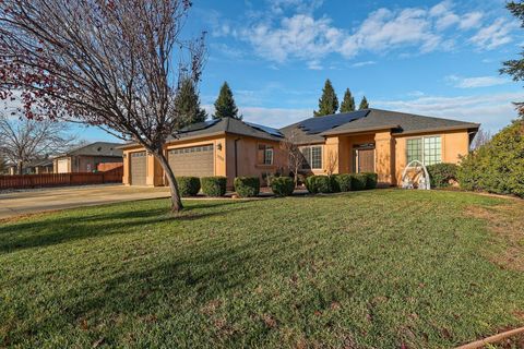 Photo of 3520 Humbug Drive, Anderson, CA 96007 (MLS # 25-4053)