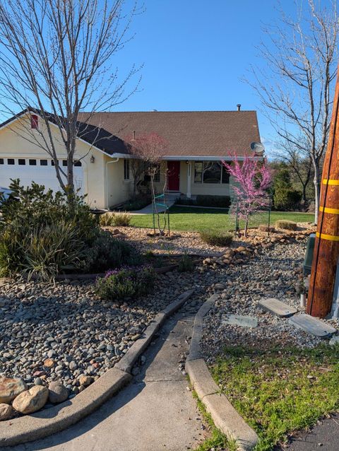 Photo of 19640 Feather Falls Place, Cottonwood, CA 96022 (MLS # 26-848)