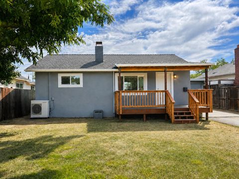 Photo of 2896 East Street, Anderson, CA 96007 (MLS # 26-2277)