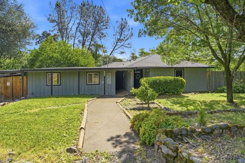Photo of 1457 Buena Vista Street, Shasta Lake, CA 96019 (MLS # 26-2031)