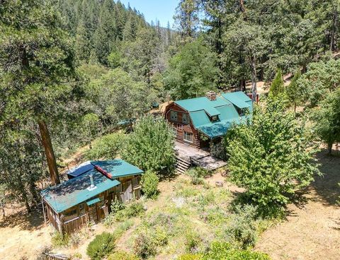 Photo of 691 Lost Bridge Road, Lewiston, CA 96052 (MLS # 26-3107)
