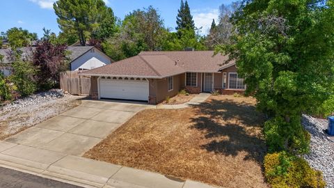 Photo of 1637 French Lace Lane, Redding, CA 96003 (MLS # 26-3058)