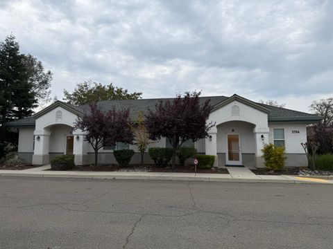 Photo of 25162520 Goodwater Avenue #A&B&A, Redding, CA 96002 (MLS # 25-4999)