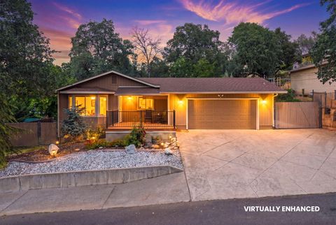 Photo of 3625 Altus Street, Shasta Lake, CA 96019 (MLS # 26-1710)