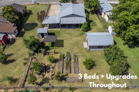 Photo of 2609 Albert Road, Anderson, CA 96007 (MLS # 26-3601)