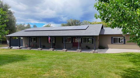 Photo of 17536 Oly Way, Anderson, CA 96007 (MLS # 26-2565)