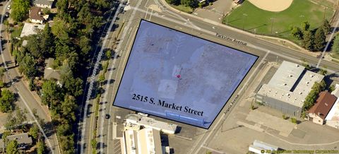 Photo of 2515 S Market Street, Redding, CA 96001 (MLS # 23-4105)