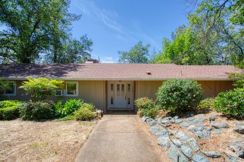 Photo of 17829 Ranchera Road, Shasta Lake, CA 96019 (MLS # 26-1893)