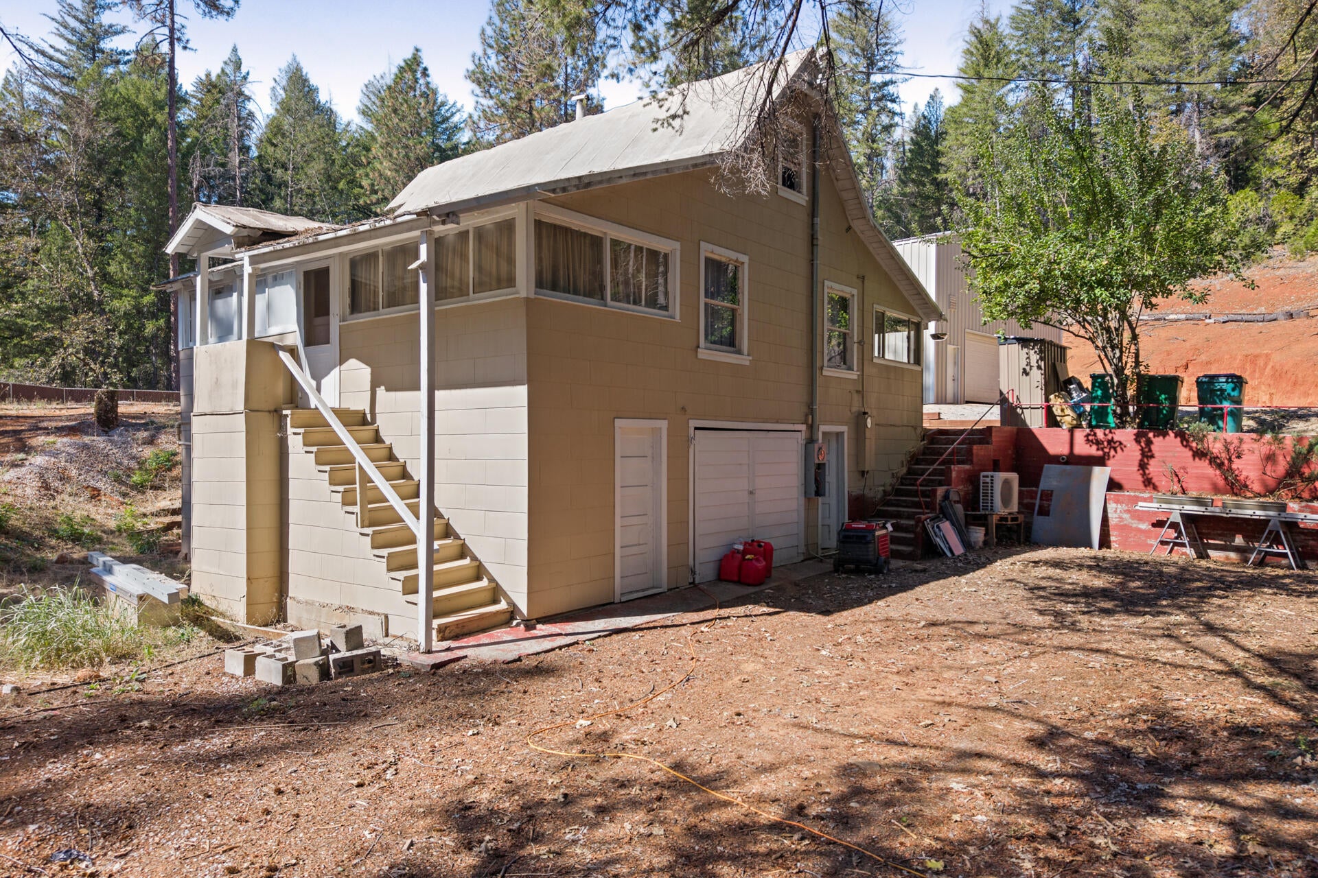 16658 Dog Creek Road