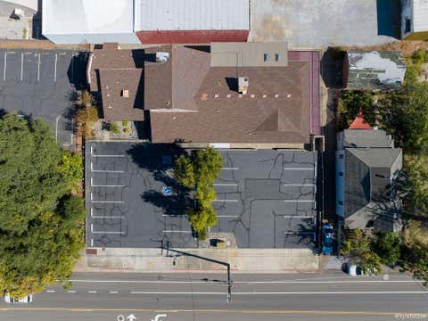 Photo of 2321 Court Street, Redding, CA 96001 (MLS # 23-4275)