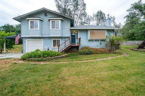 Photo of 3514 Park Street, Shasta Lake, CA 96019 (MLS # 26-2572)