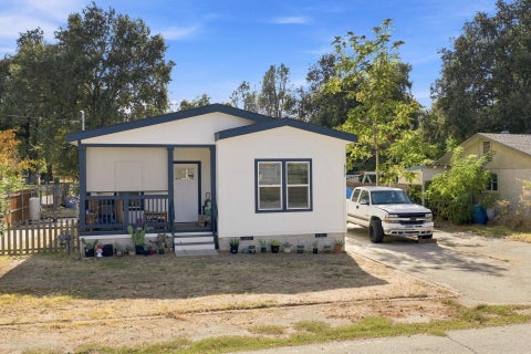 Photo of 6910 Ladysmith Avenue, Anderson, CA 96007 (MLS # 26-4683)
