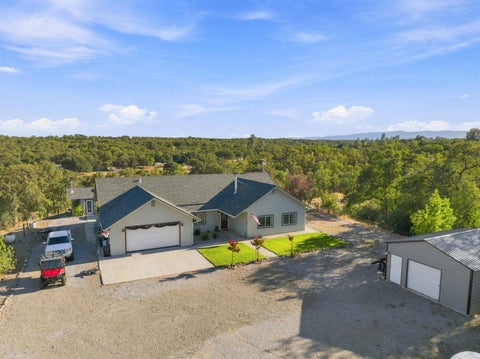 Photo of 16615 Little Doe Lane, Cottonwood, CA 96022 (MLS # 26-4823)