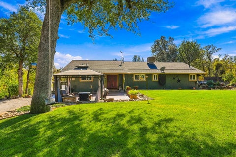 Photo of 18590 Alice Court, Cottonwood, CA 96022 (MLS # 26-6419)