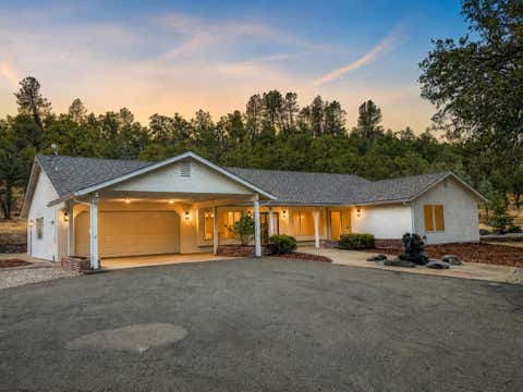 Photo of 14150 Bear Mountain Road, Redding, CA 96003 (MLS # 26-4111)