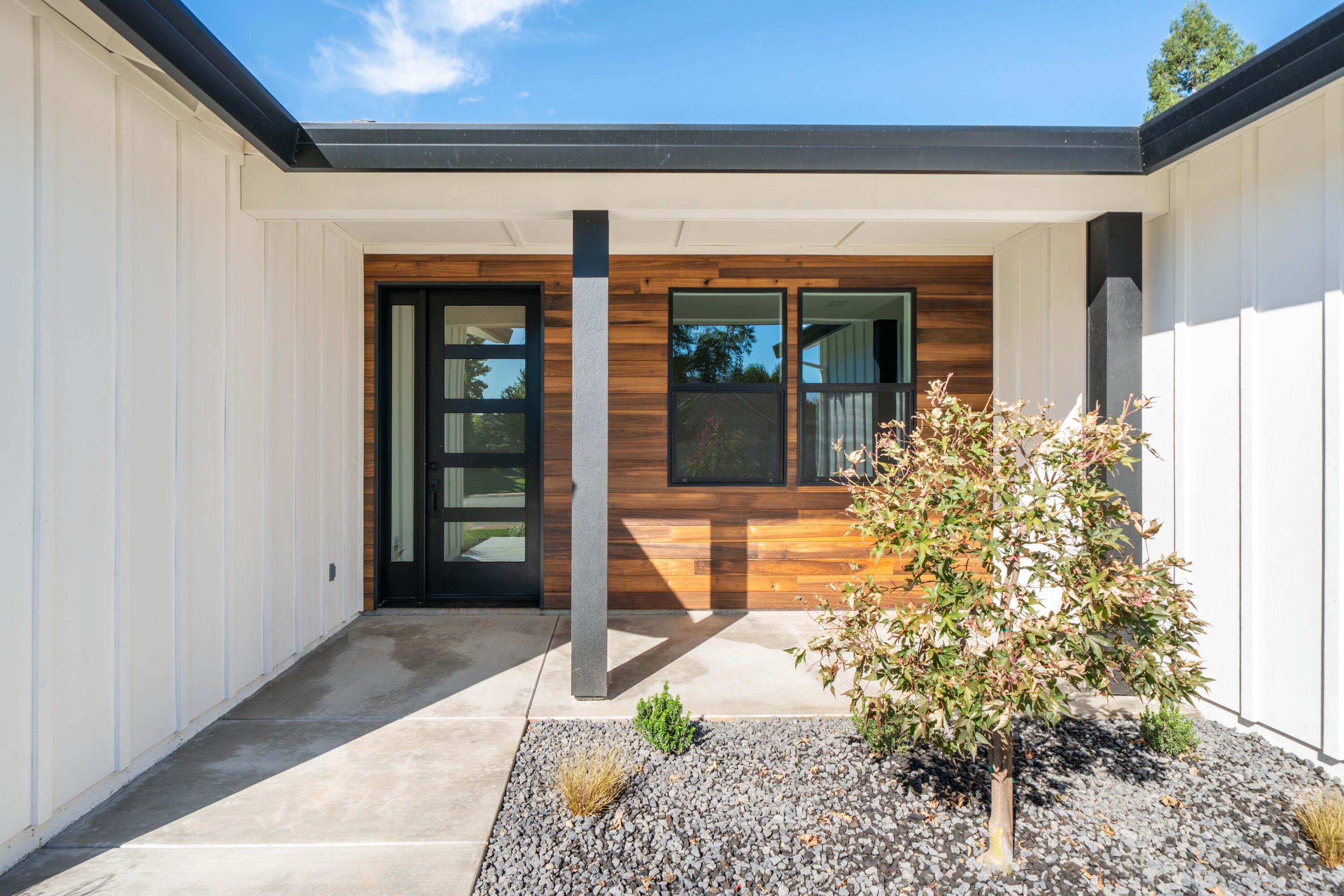 4870 Dandelion Drive