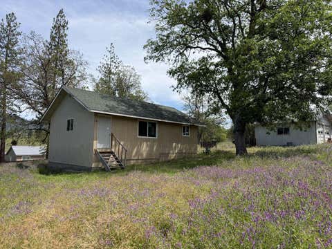 Photo of 133 Highland Drive, Hayfork, CA 96041 (MLS # 26-2681)