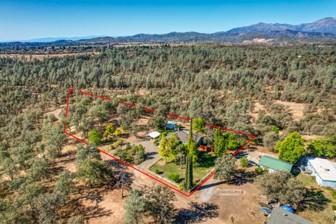 Photo of 3295 Santa Rosa Way, Redding, CA 96003 (MLS # 26-5003)