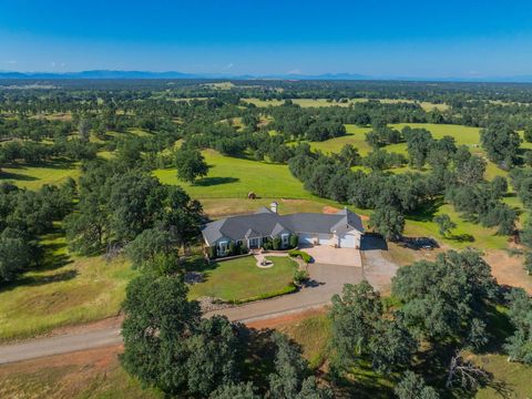 Photo of 19265 Cahoon Ridge Road, Cottonwood, CA 96022 (MLS # 26-2155)