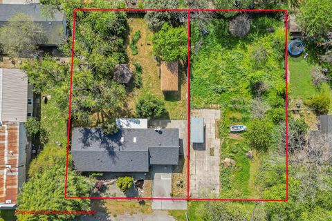 Photo of 240 D Street, Tehama, CA 96090 (MLS # 26-1259)