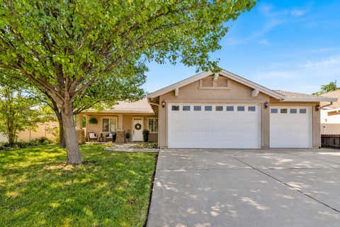 Photo of 4178 Sunflower Drive, Redding, CA 96001 (MLS # 26-3582)