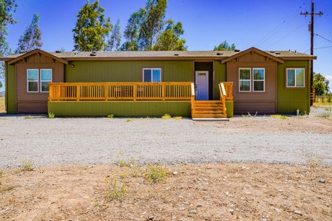Photo of 22973 Chard Avenue, Gerber, CA 96035 (MLS # 26-3435)