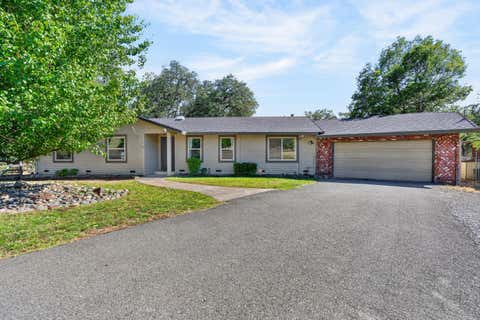Photo of 20019 Vernita Drive, Redding, CA 96003 (MLS # 26-3159)