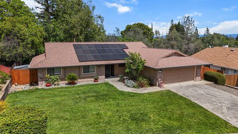 Photo of 2773 Summerbreeze Place, Redding, CA 96001 (MLS # 26-1842)
