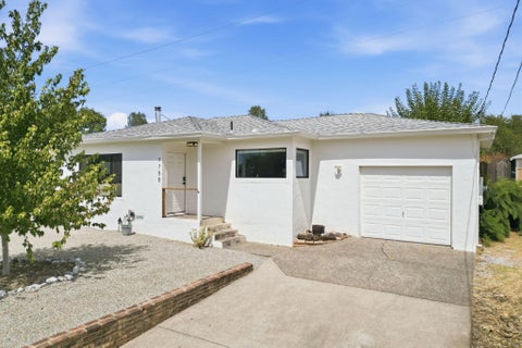 Photo of 1750 Barbara Road, Redding, CA 96003 (MLS # 26-4415)